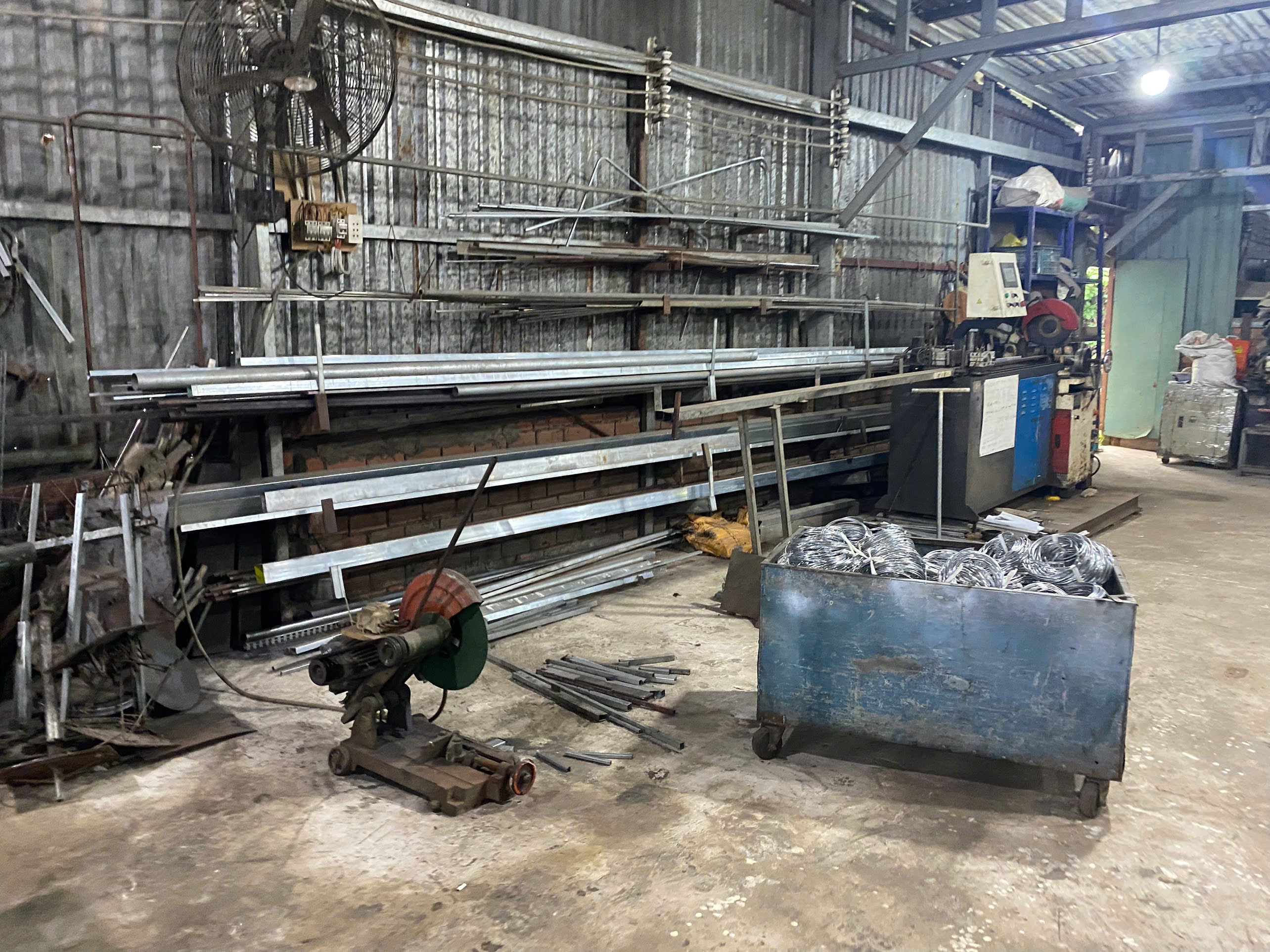 Cutting machine